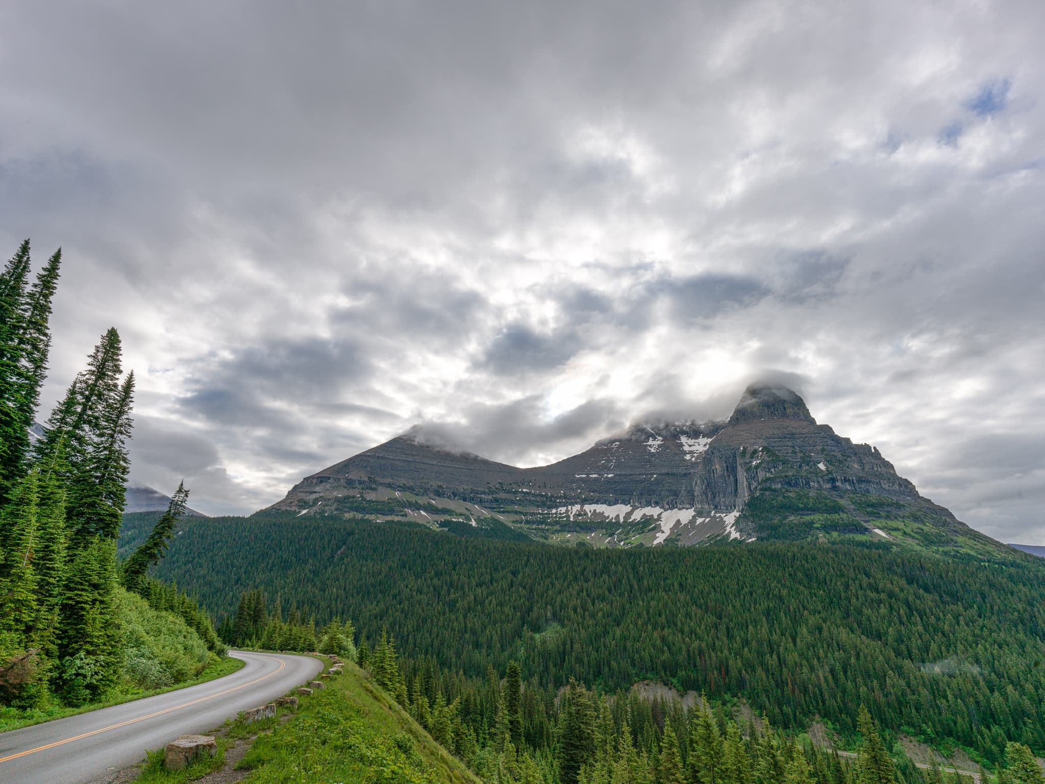 Glacier Ridgeline - Going-to-the-Sun Road, Montana