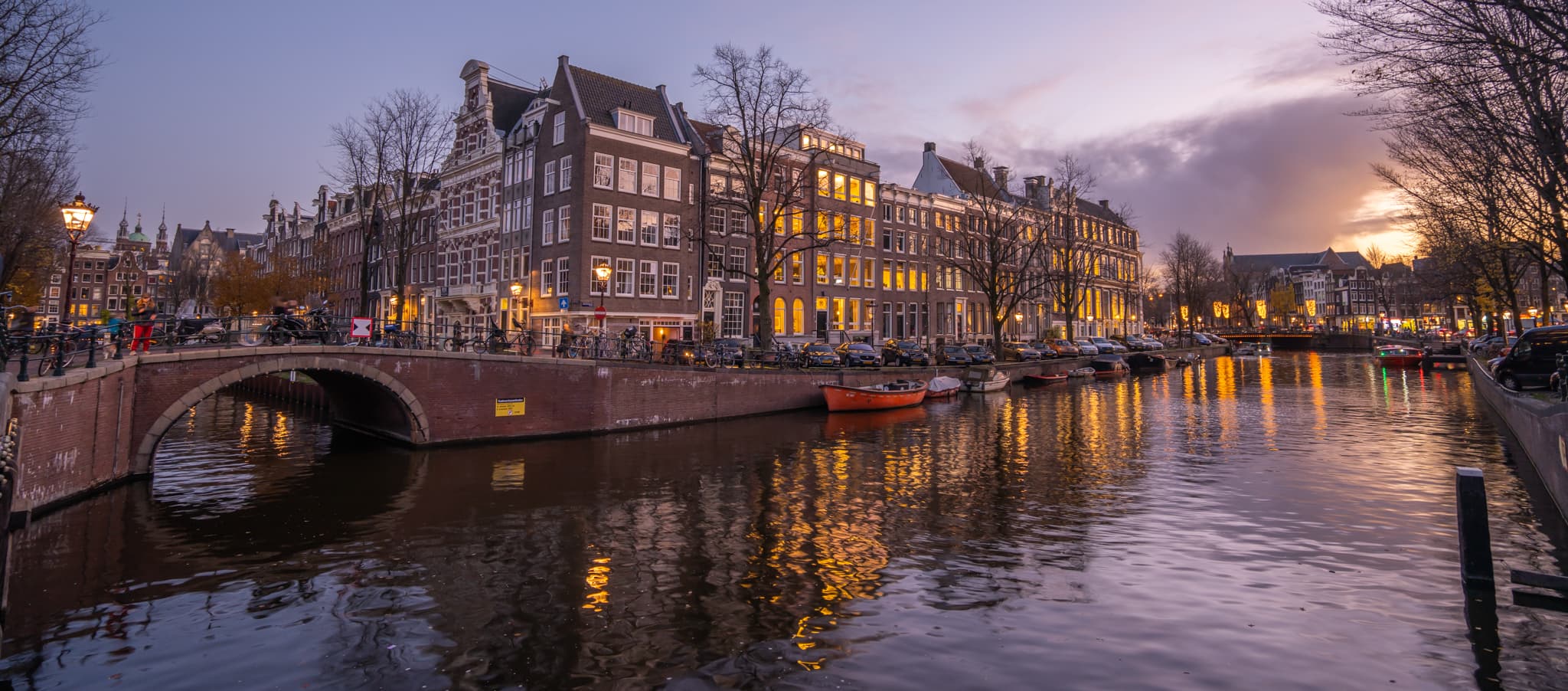 Canal Light - Amsterdam, Netherlands